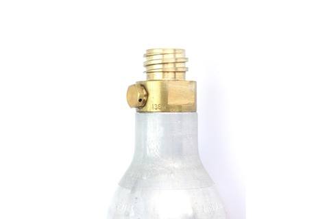 Valokuva venttiilistä 60 litran SodaStream-sylinteripullossa