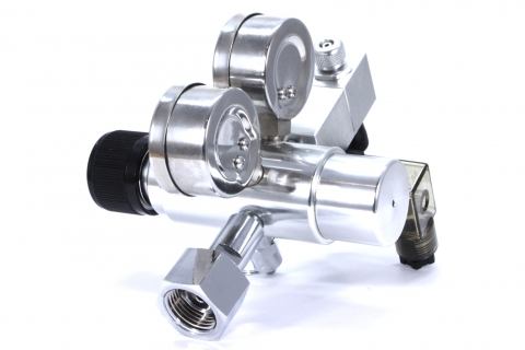 Ultimate-Pro Dual Stage CO2 -säätölaite ja solenoidi