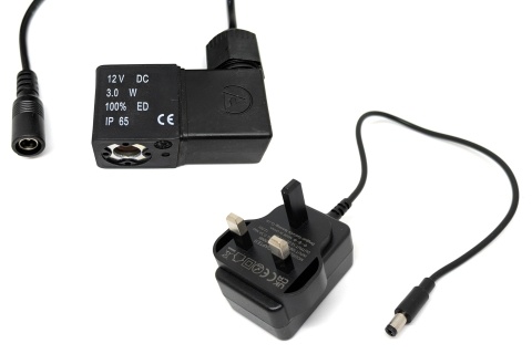 12 V DC -solenoidikela ja UK-muuntaja